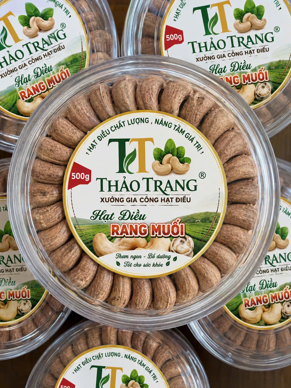 Hạt điều rang muối xếp hoa – Quà biếu nhỏ gọn