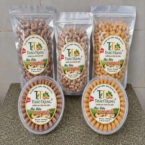 Hủ hạt điều nguyên hạt 250g dùng để biếu tặng